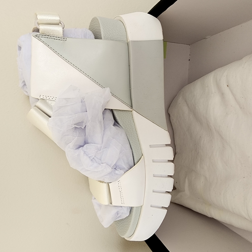 United Nude White and Gray Sandals